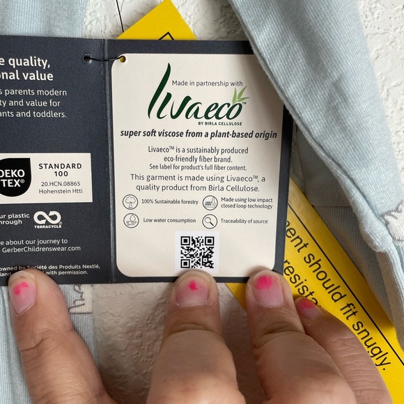 Modern Moments by Gerber Baby  Neutral Super Soft Easter One-Piece Pajama,-18M - Picture 4 of 5